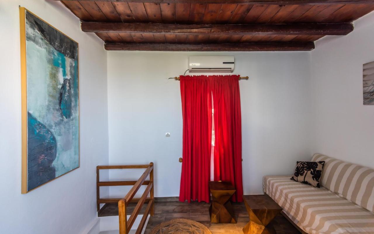 Niki's Apartmán Adamantas (Milos)
